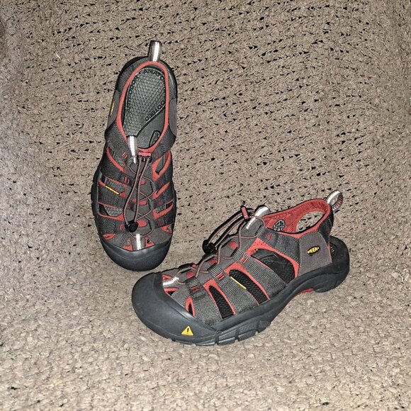 KEEN-Newport H2 Waterproof Sandals-Dk Gray/Red-Hiking-Water-Sz 14-NWOB - Picture 1 of 9